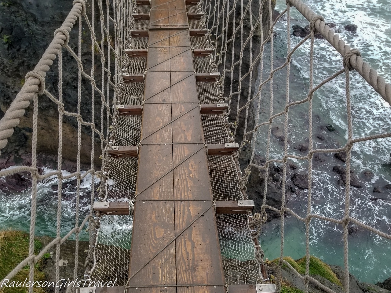 Carrick-a-Rede rope bridge over the Atlantic Ocean