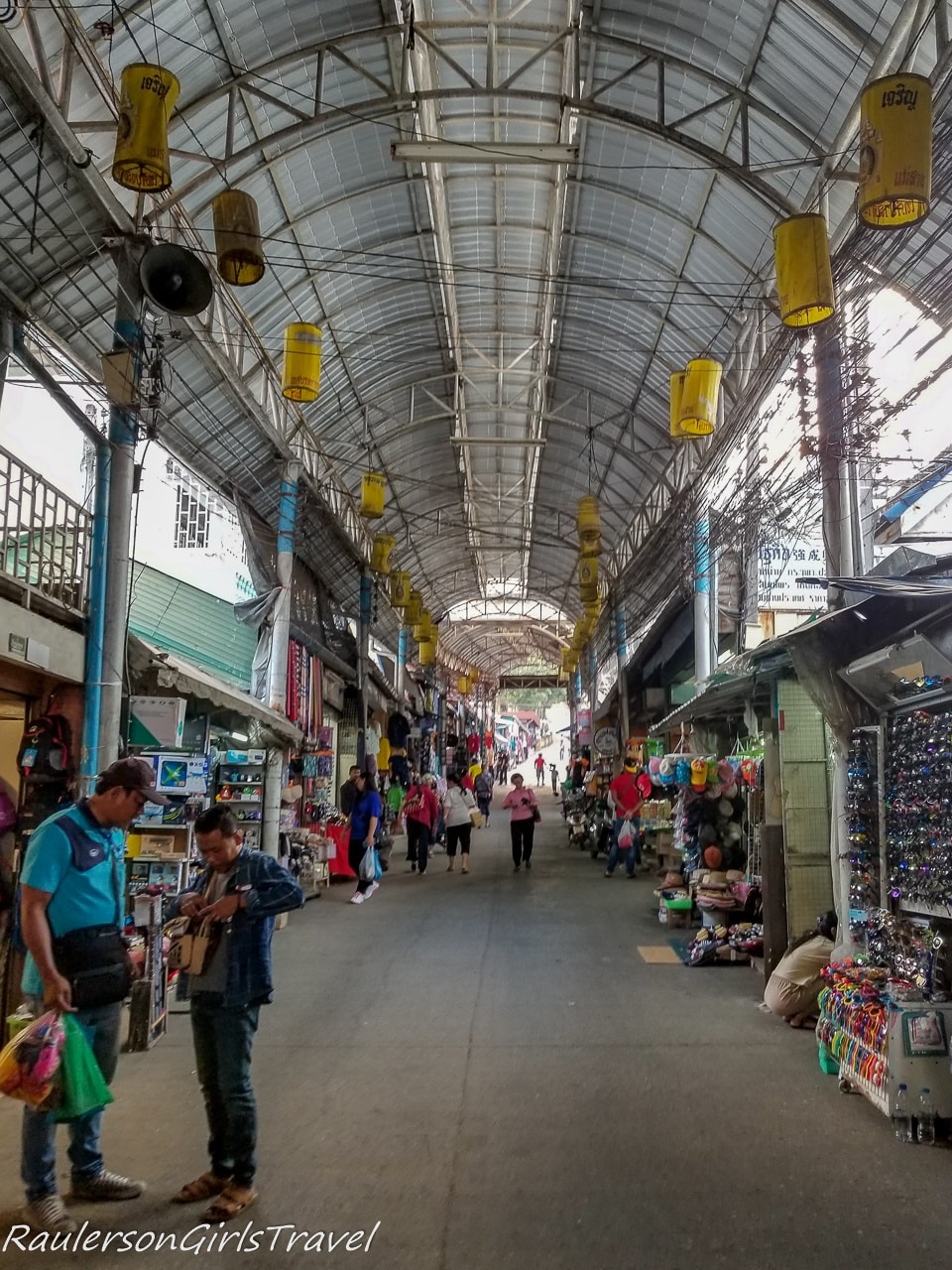 Mae Sai Covered Market 2