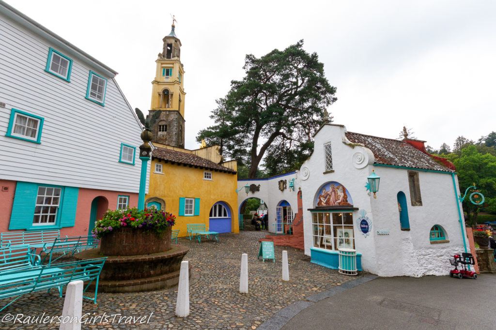Top 12 Things to Do in Portmeirion RaulersonGirlsTravel