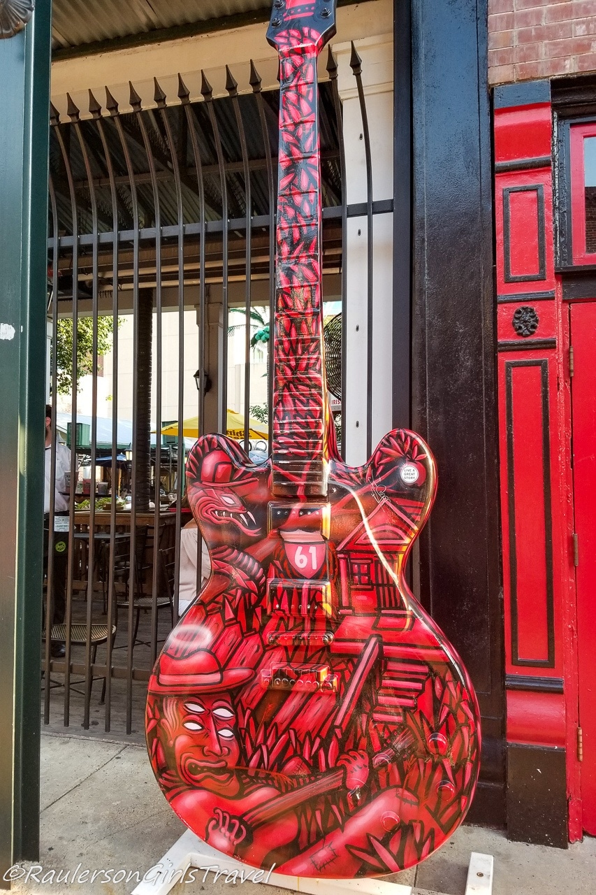 Red Devil Big Guitar Art in Memphis